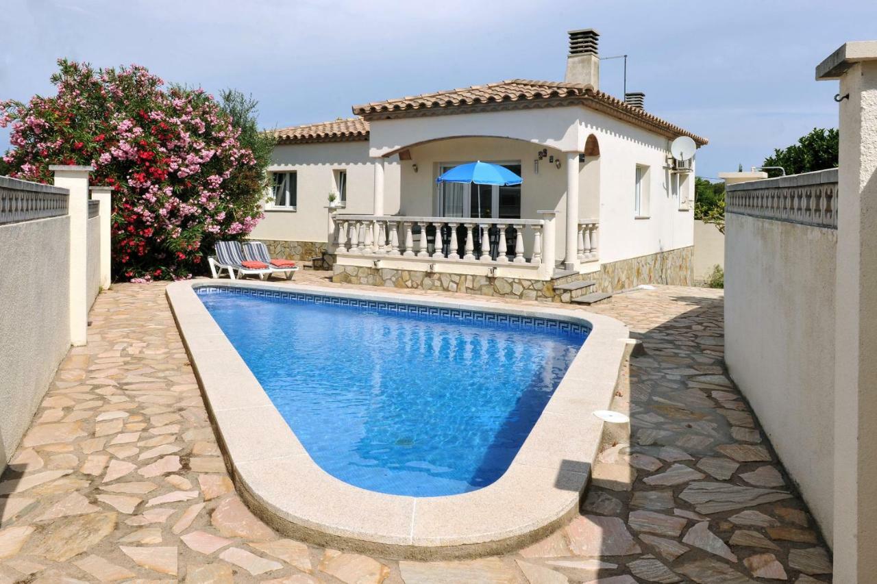 Guti Villa L'Escala Exterior photo